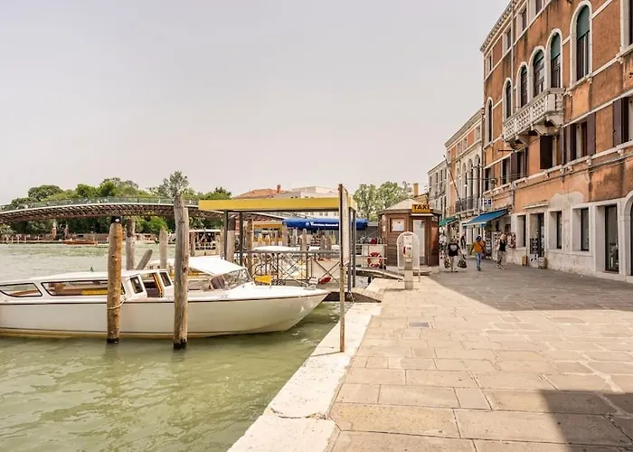 Luxury Suites * Venice