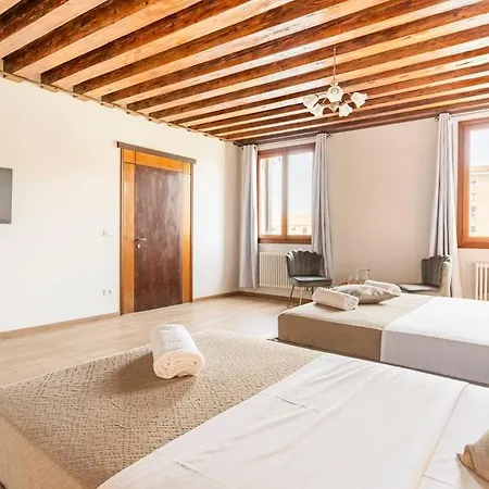 Szálloda Luxury Suites Velence