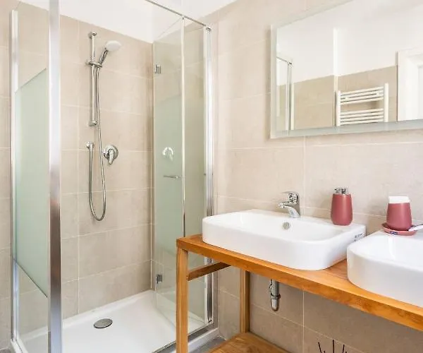 Luxury Suites
