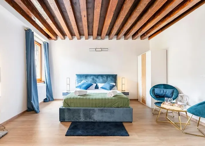 فندق Luxury Suites