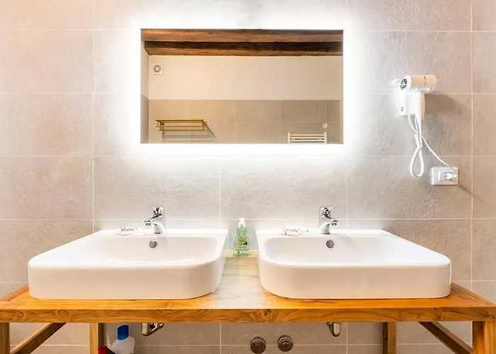 Ξενοδοχείο Luxury Suites